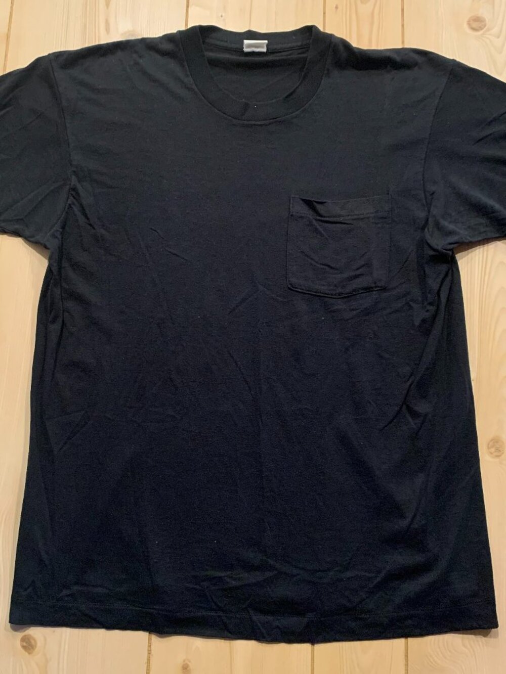 Vintage 80s Fruit of the Loom Single Stitch Retro Blank Black Pocket T-Shirt XL